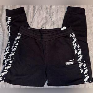 Puma joggers